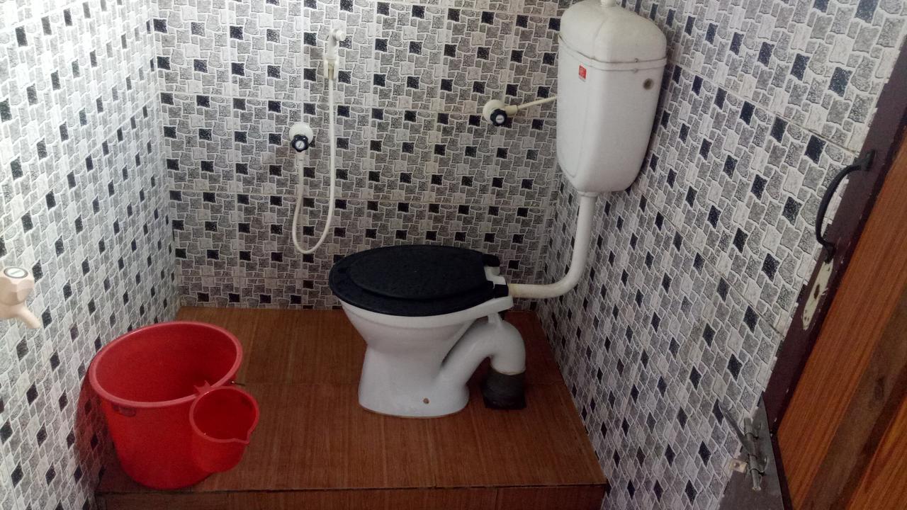Hotel Nuhman Kondotty Kültér fotó