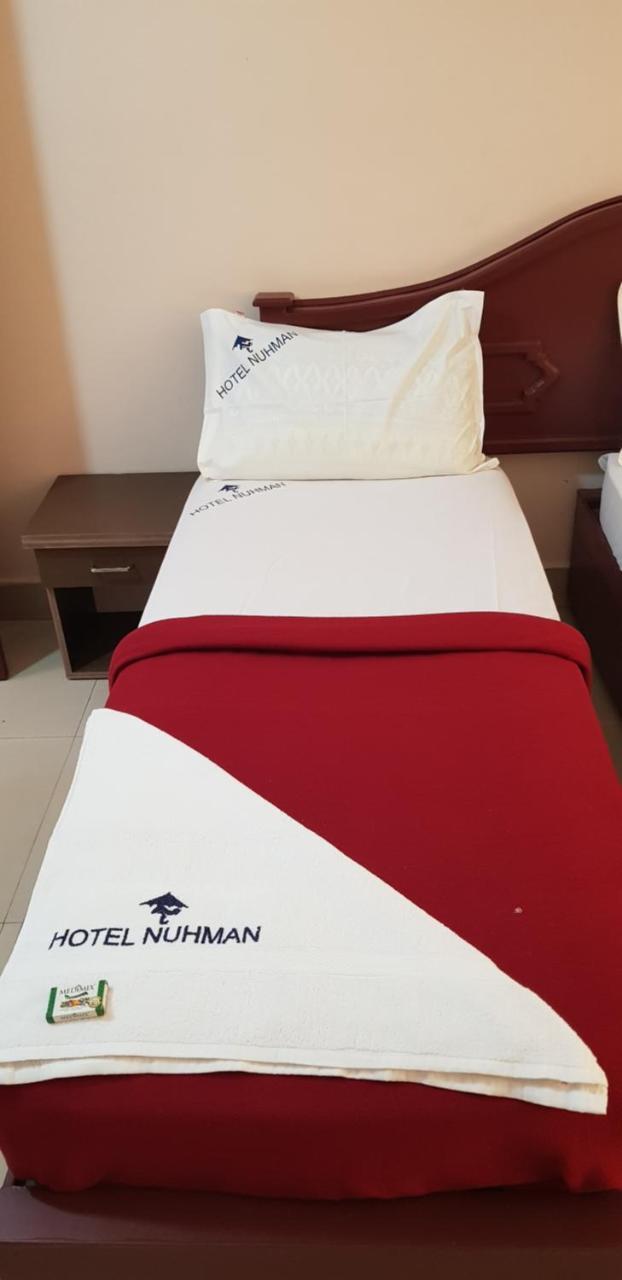 Hotel Nuhman Kondotty Kültér fotó